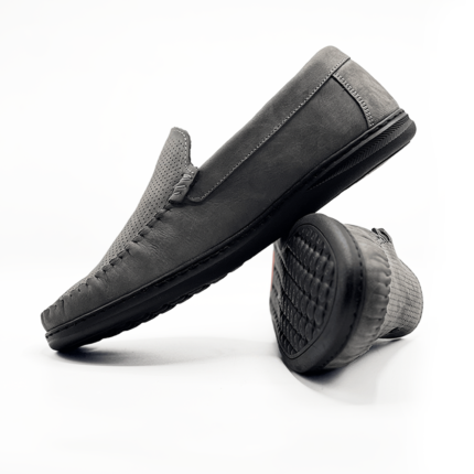 Mocassin Perforer Gris Nubuck Old Money 2026
